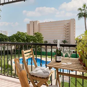 https://lovely-apartment-next-to-the-beach.hotelsinnerja.org